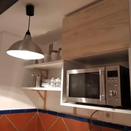 Acogedor Estudio Con Parking Gratis - Stunning Views